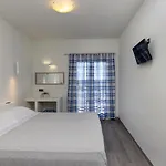 Hotel Alexandra 2*