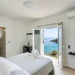 Alexandra Hotel