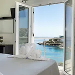 Alexandra 2*