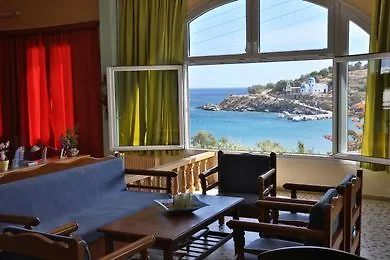 Alexandra Hotel 2*